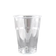 Пластмасови чаши